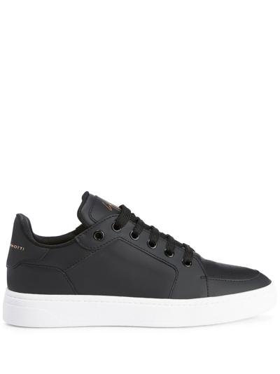 Giuseppe Zanotti Gz94 In Black