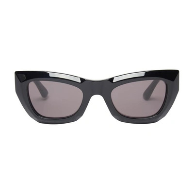 Bottega Veneta Cat Eye Sunglasses In Black