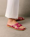 ALOHAS PAD LEATHER SANDALS IN PINK