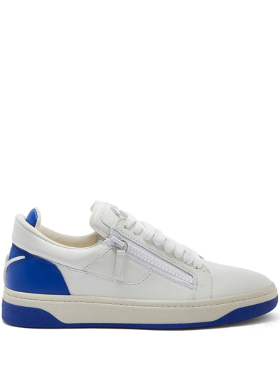 Giuseppe Zanotti Low-top Leather Sneakers In White