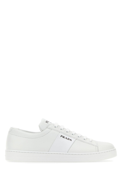 Prada 拉绒皮质运动鞋 In White