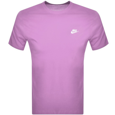 Nike Sportswear Club T-shirt In Violet Shock