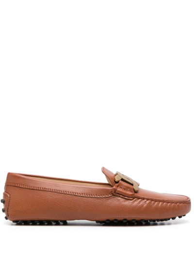 Tod's Kate Gommino Leather Loafers In Braun