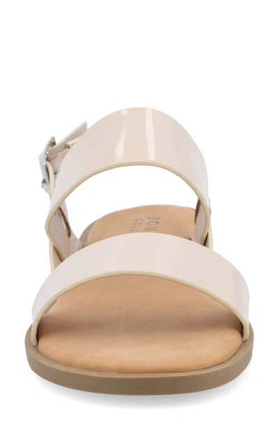 Journee Collection Lavine Sandal In Beige Patent