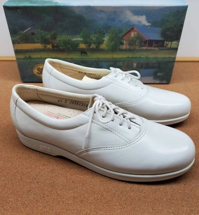 Sas Women's Whisper Walking Shoes - Medium In White