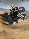 VERY G CLAIRE WEDGE SHOE IN BLACK