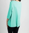 ANGEL BUTTON-BACK SCOOP NECK TOP IN TEAL