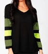 Angel 3/4 Sleeve V-neck Sweater In Black/kiwi In Multi
