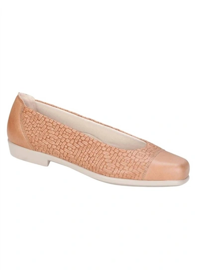 Sas Maui Loafer - Medium In Wheat In Gold