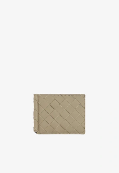 Bottega Veneta Bill Clip Wallet In Intrecciato Leather In Beige