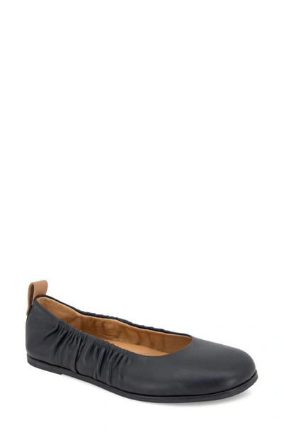 GENTLE SOULS BY KENNETH COLE MAVIS BALLET FLAT