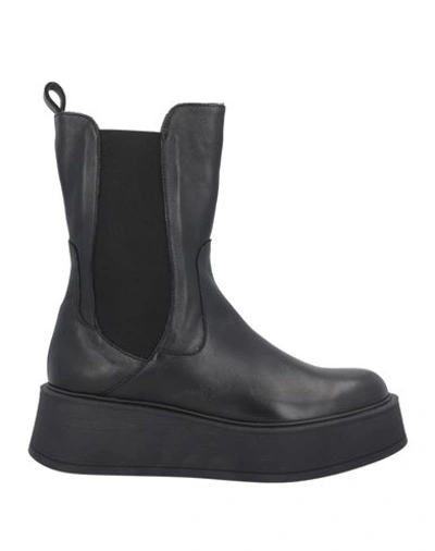 Paola Ferri Woman Ankle Boots Black Size 10 Soft Leather In Black