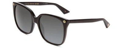 Pre-owned Gucci Gg0022s Women's Cateye Sunglasses Black Gold Logo/grey Smoke Gradient 57mm In Gray