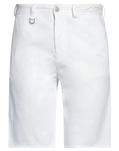 Paolo Pecora Man Shorts & Bermuda Shorts White Size 28 Cotton, Elastane In White
