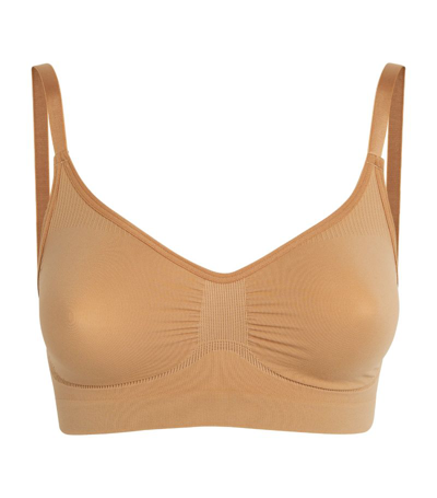 Skims Seamless Sculpt Sculpting Bra In Neutrals