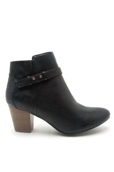 Qupid Faux Leather Bootie In Black
