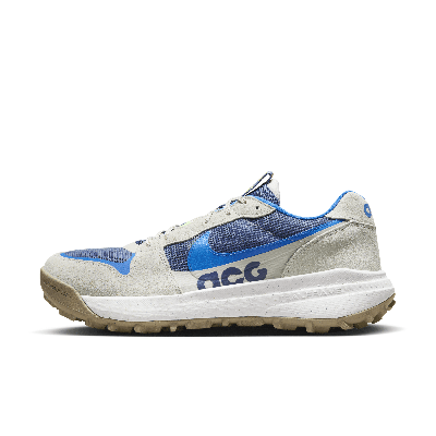 Nike Acg Lowcate Mens Hiking Walking Running & Training Shoes In Multi