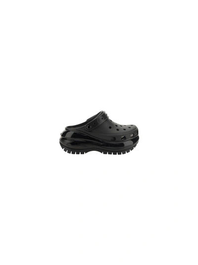Crocs Classic Mega Crush Sandal In Black