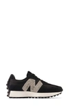 New Balance 327 Sneaker In Black