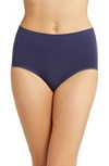 Wacoal Feeling Flexible Briefs In Eclipse