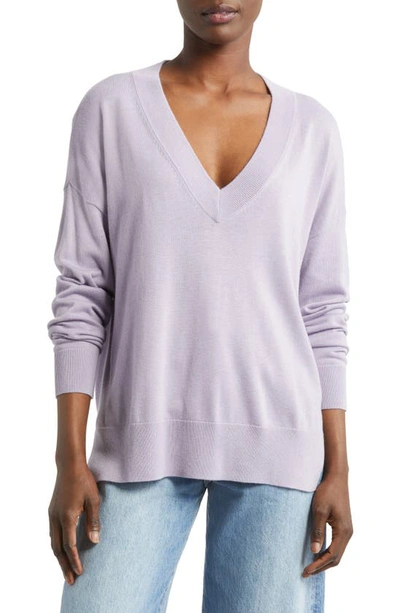 Treasure & Bond V-neck Sweater In Purple Wonder