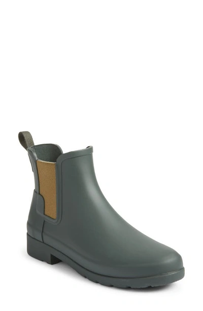 Hunter Refined Chelsea Boot In Arctic Moss/ Utility Green