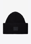 ACNE STUDIOS FACE LOGO PATCH RIBBED KNIT BEANIE