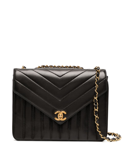 Pre-owned Chanel 1992 Chevron-quilted Shoulder Bag In Black