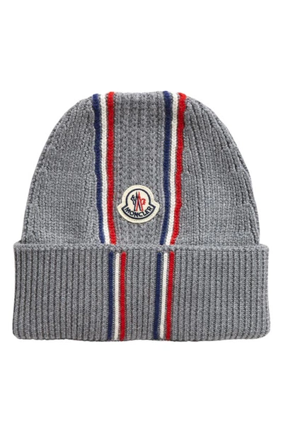 Moncler Logo Wool Beanie In Grey