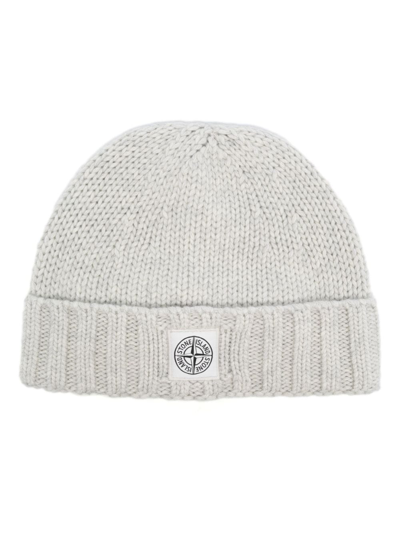 Stone Island Logo-patch Virgin-wool Knitted Beanie In White
