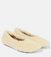 Bottega Veneta Atomic Shearling-trimmed Ballet Flats In Beige