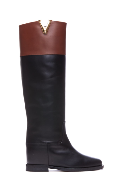 Via Roma 15 Boots  Women In Black 1