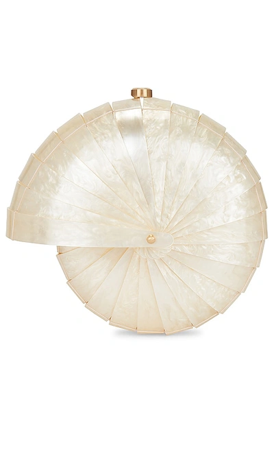 Cult Gaia Sirena Clutch In Ivory