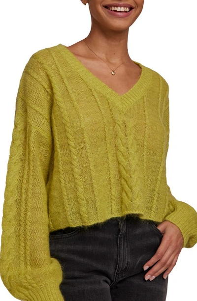 BELLA DAHL BELLA DAHL CABLE STITCH CROP SWEATER