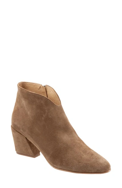 Bueno Sophie Block Heel Bootie In Tobacco Suede