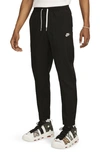 Nike Men's Club Lightweight Woven Pants In Black