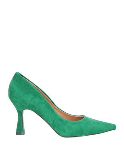 Bibi Lou Woman Pumps Green Size 11 Soft Leather