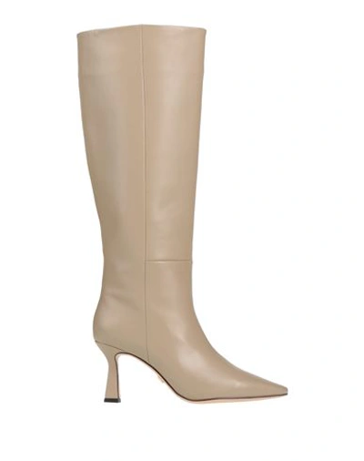 Lola Cruz Woman Knee Boots Light Brown Size 11 Soft Leather In Beige