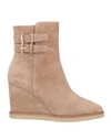 Lola Cruz Woman Ankle Boots Beige Size 11 Soft Leather In Beige