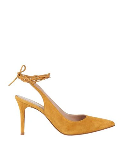 Gianvito Rossi Woman Pumps Ocher Size 10 Soft Leather In Yellow