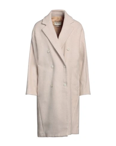 Momoní Woman Coat Cream Size 8 Wool, Lyocell, Polyamide In White