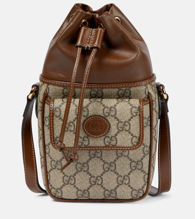 Gucci Bucket-bag Gg Supreme Mini Mit Leder In Brown