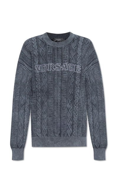 Versace Logo Embroidered Knitted Jumper In Grey
