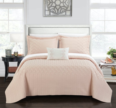Chic Home Design Shala 4 Piece Quilt Cover Set Interlaced Vine Pattern Quilted Bed In A Bag In Pink