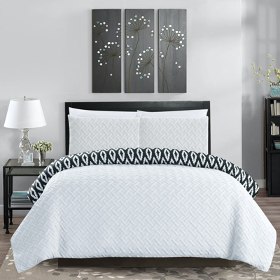 Chic Home Design Sabina 2 Piece Reversible Comforter Set Embossed And Embroidered Quilted Bedding In White