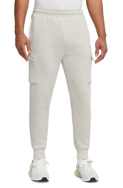 Nike Men's  Sportswear Club Fleece Cargo Pants In White/light Bone