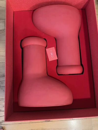 Pre-owned Mschf Big Red Boots Brand Size 7 Astro Boy Cartoon Boot In Hand