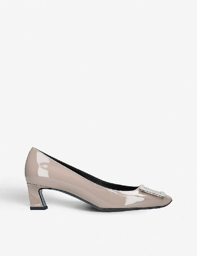 Roger Vivier Trompette Patent Leather Courts In Taupe