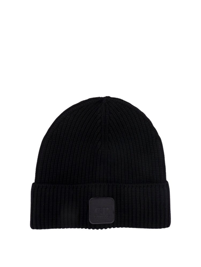 C.p. Company Logo Patch Knitted Beanie In Black