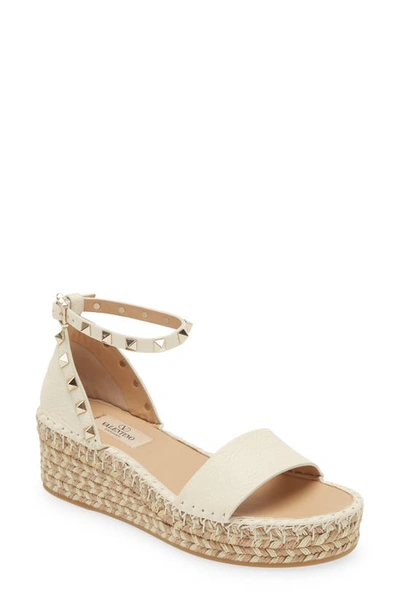 VALENTINO GARAVANI ROCKSTUD ESPADRILLE PLATFORM SANDAL